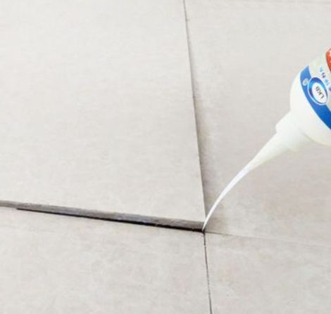 爱辉瓷砖空鼓维修公司分享卫生间瓷砖脱落的原因可能有以下几点